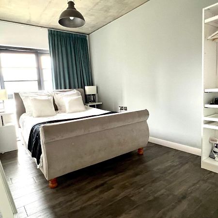 Hotel Apartment Two Bedroom Ferrum Wembley Park Лондон Екстер'єр фото